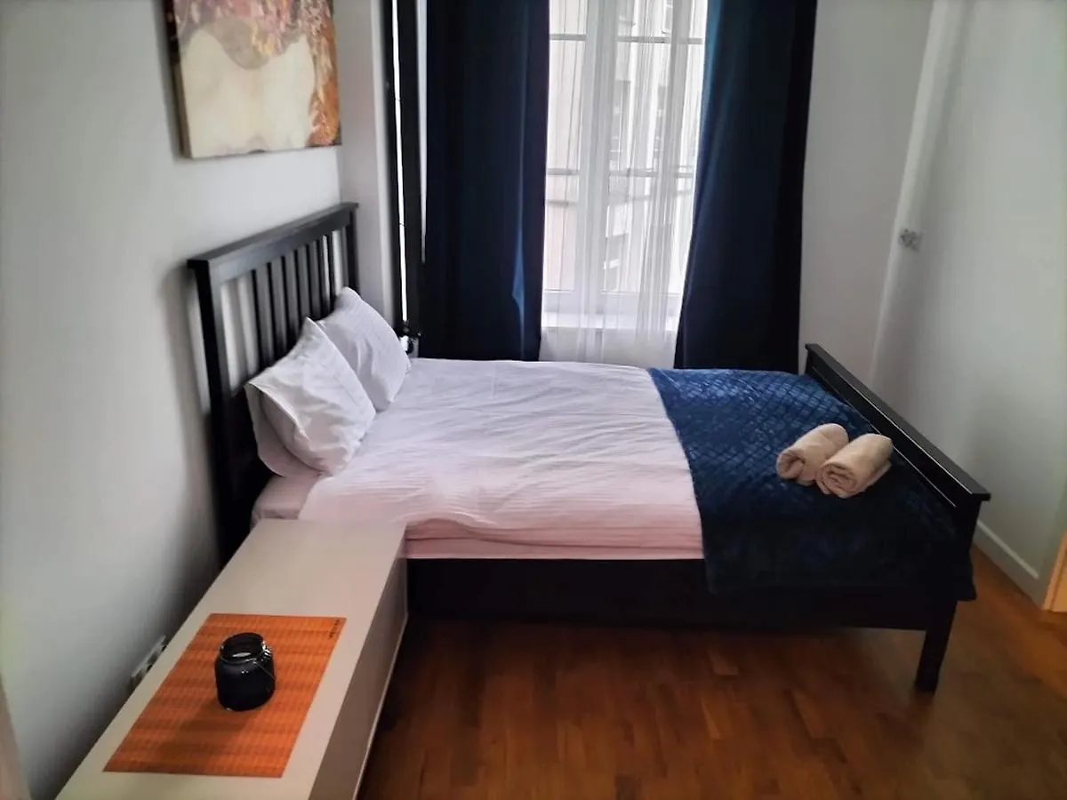 B10 Apartament Premium Wiejska-Sejm Apartment Warsaw